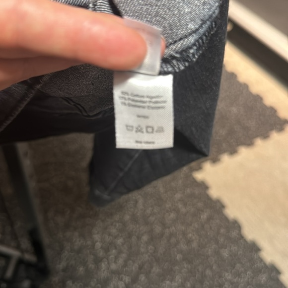 Venus blk ben jean jkt - Picture 4 of 4